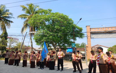 Regenerasi Kepemimpinan, Pramuka SMK Rismatek (Prarisma) Sukses Gelar Serah Terima Jabatan